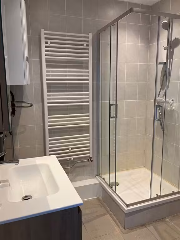 Two-bedroom apartment with terrace - 4