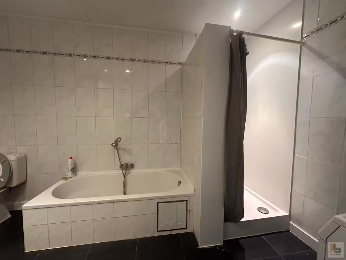 Instapklaar 2 slaapkamer appartement in Gent - 8