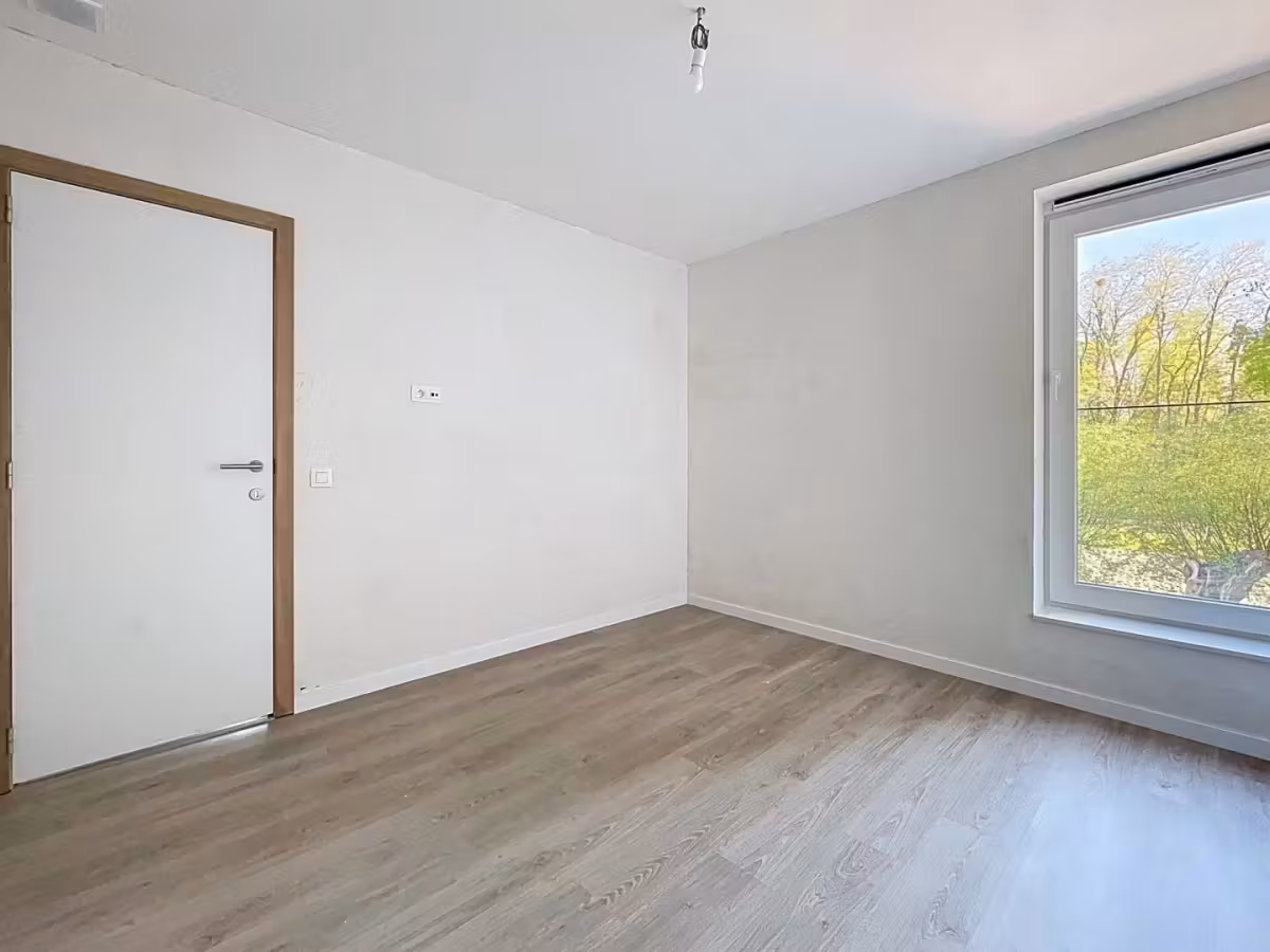 Lichtrijk 3 slaapkamer appartement te Oostakker - 8