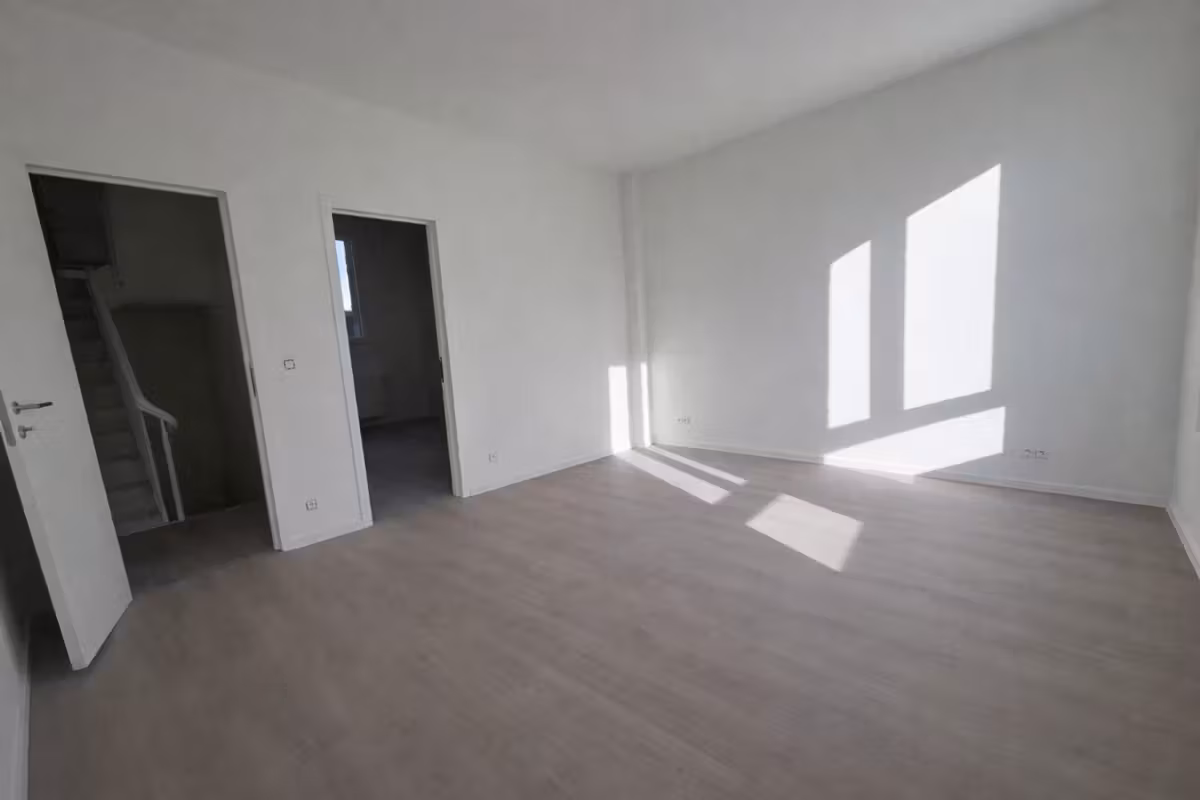 Stijlvol gerenoveerd éénslaapkamer appartement te huur - 4