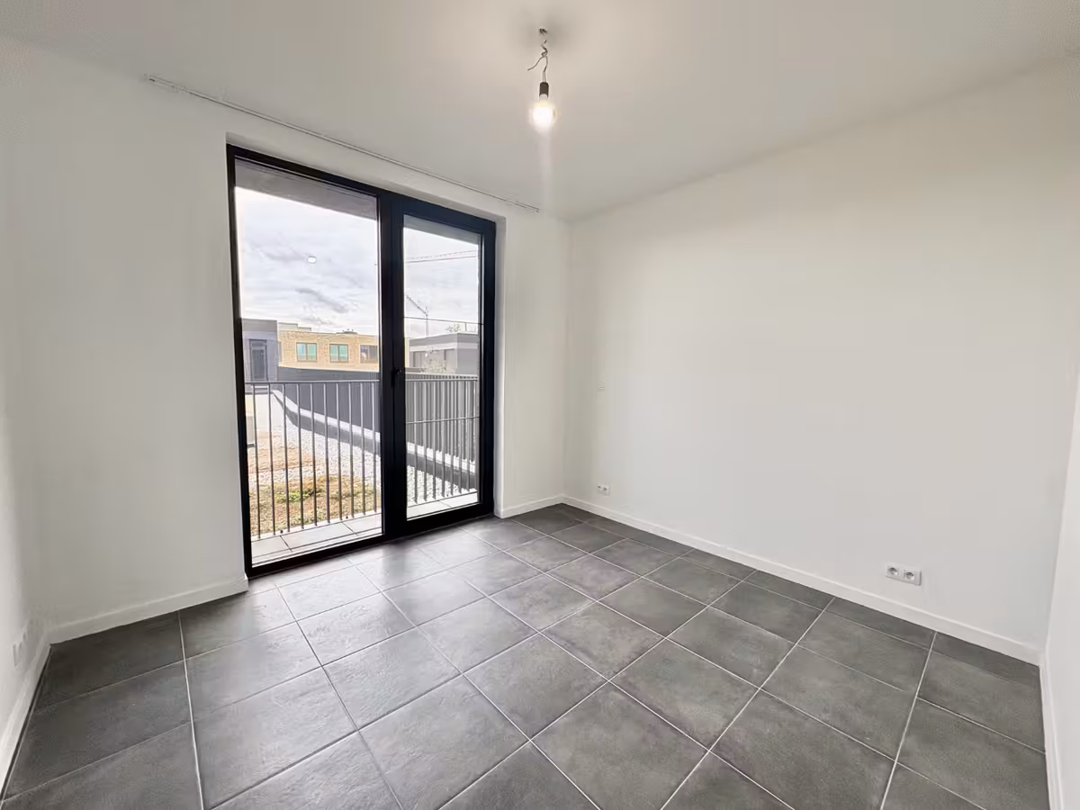 Two-bedroom apartment with parking space - 7