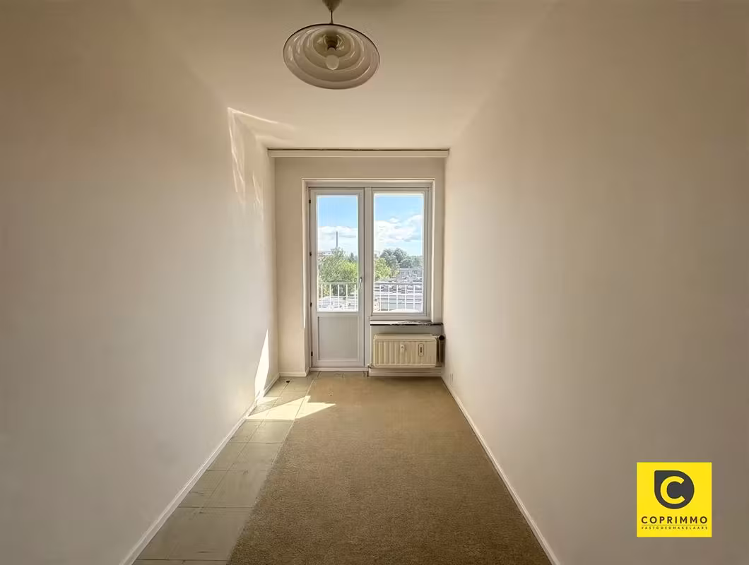 Spacious 3-bedroom apartment with terrace in Berchem - 14