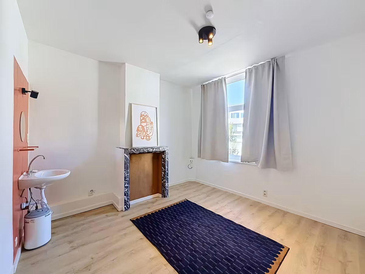 Ruime woning met 3 kamers en duplex-suite op de Rooigemlaan - 3