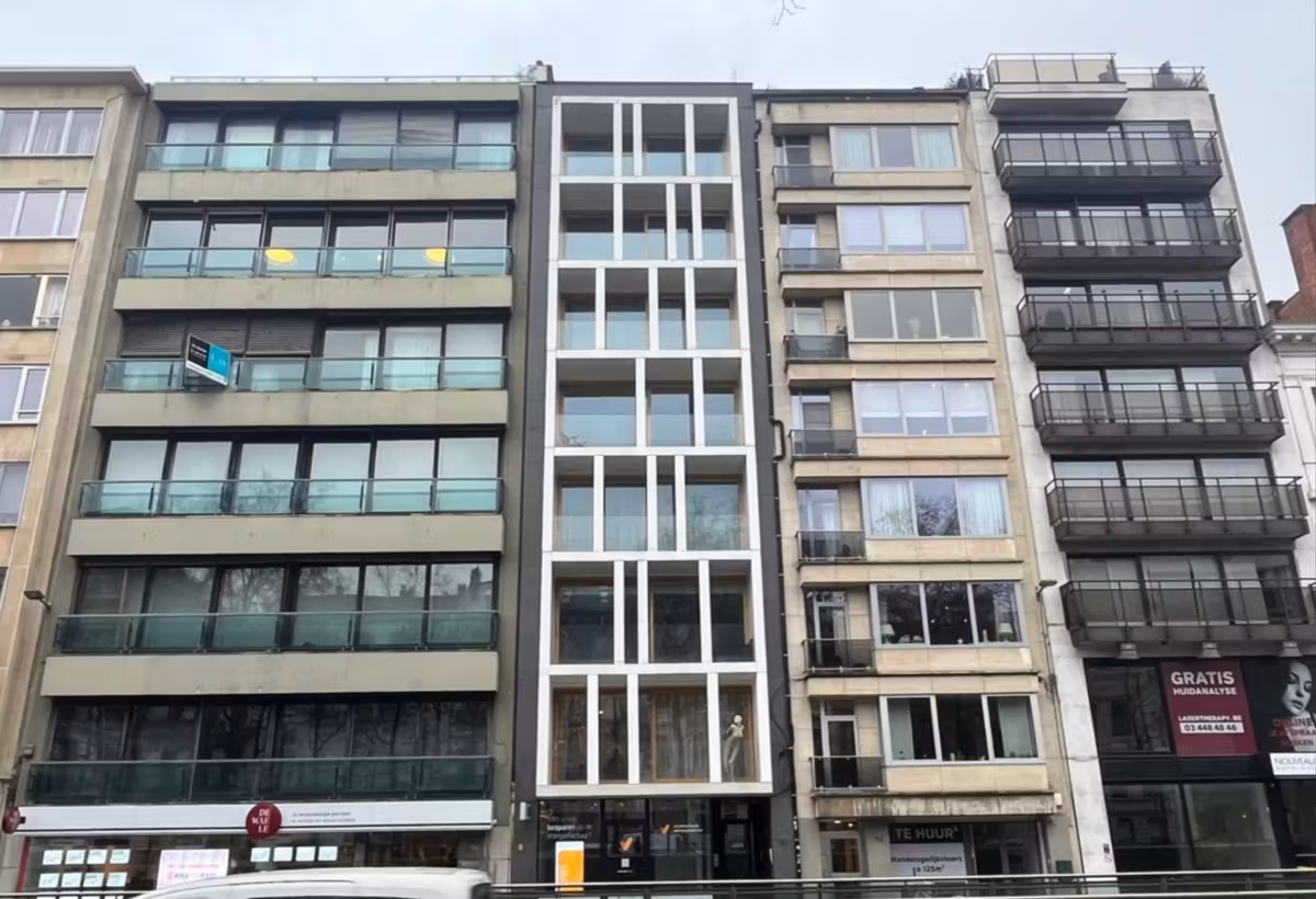 Magnifique penthouse moderne avec spacieuse terrasse - 12