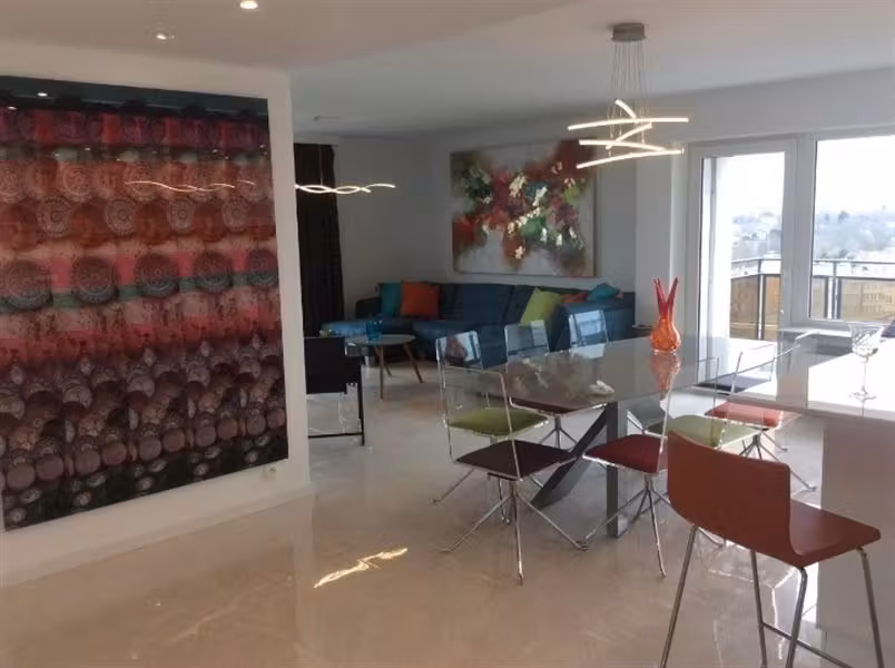 NATO! Beautiful 2-bedroom unfurnished apartment - 15