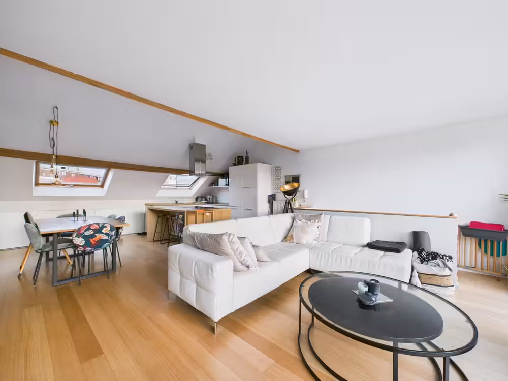 Licht gemeubileerd duplexappartement met 2 slaapkamers en balkon - 5