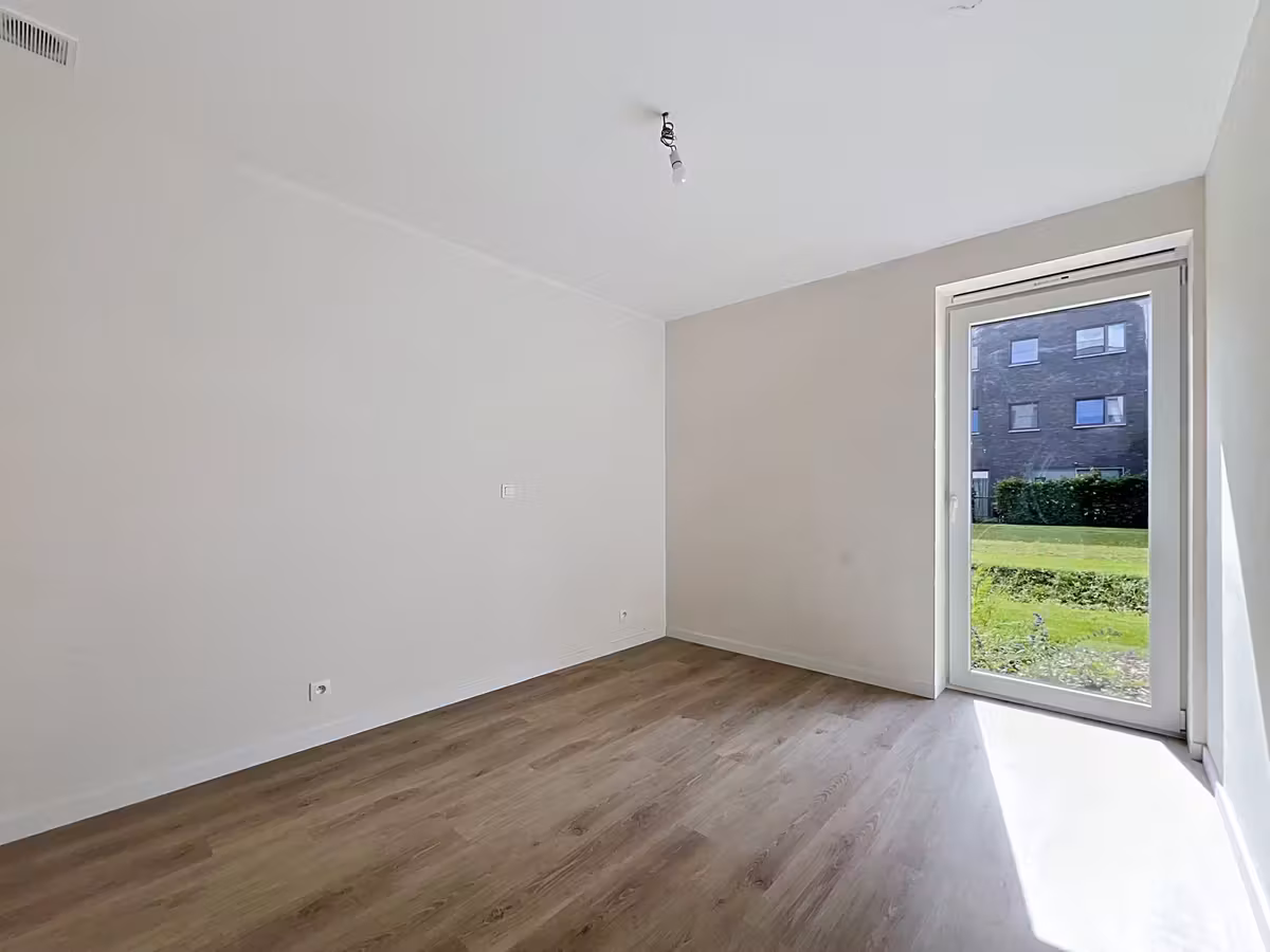 Lichtrijk 2 slaapkamer appartement te Oostakker - 7