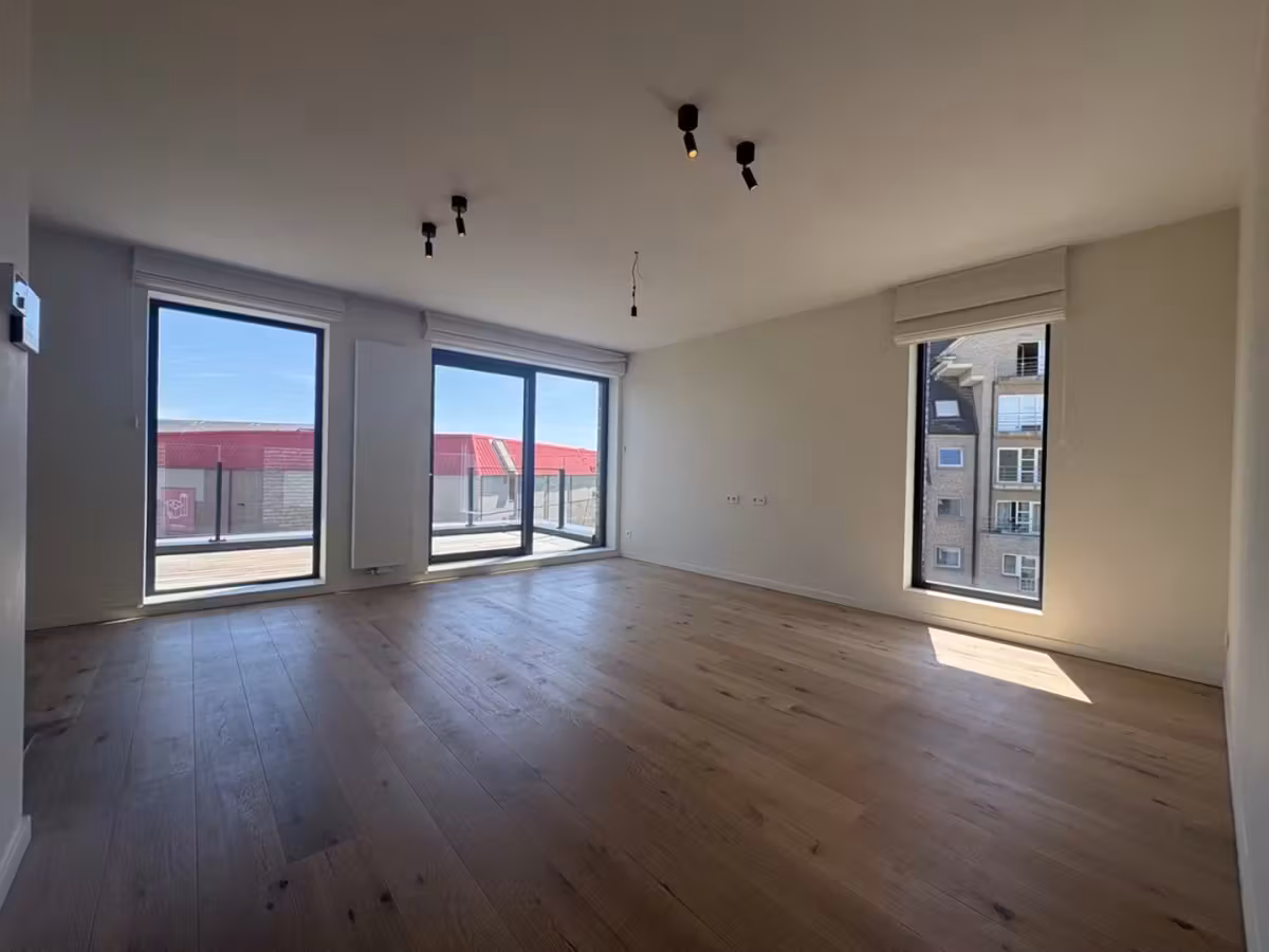 Well-located 2-bedroom apartment with parking space in Ghent - 2