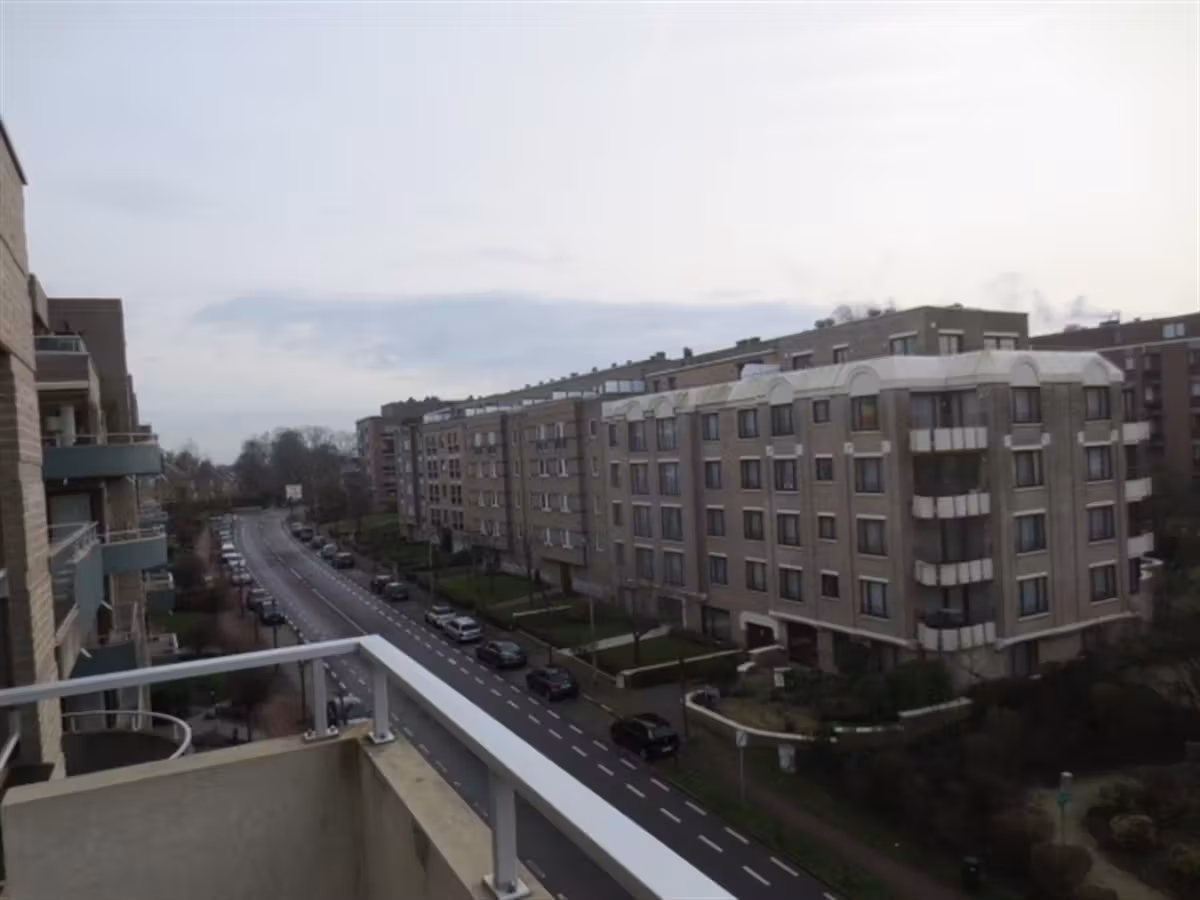 Furnished apartment in quiet green area - 9